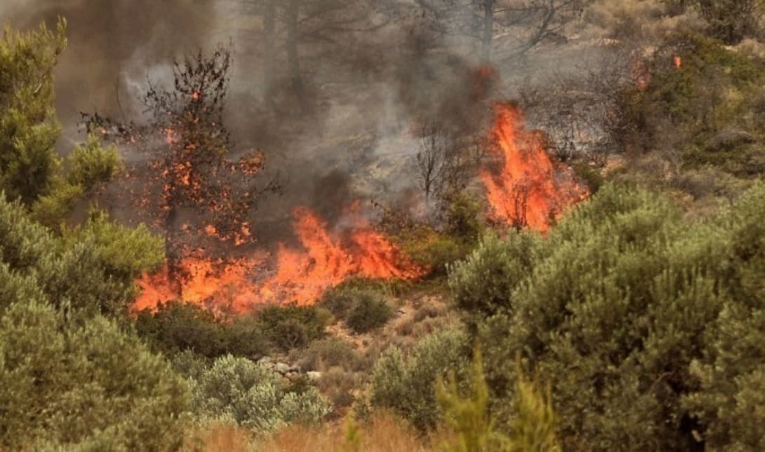 Πυρκαγιά στην Αγ. Μαρίνα Κορωπίου