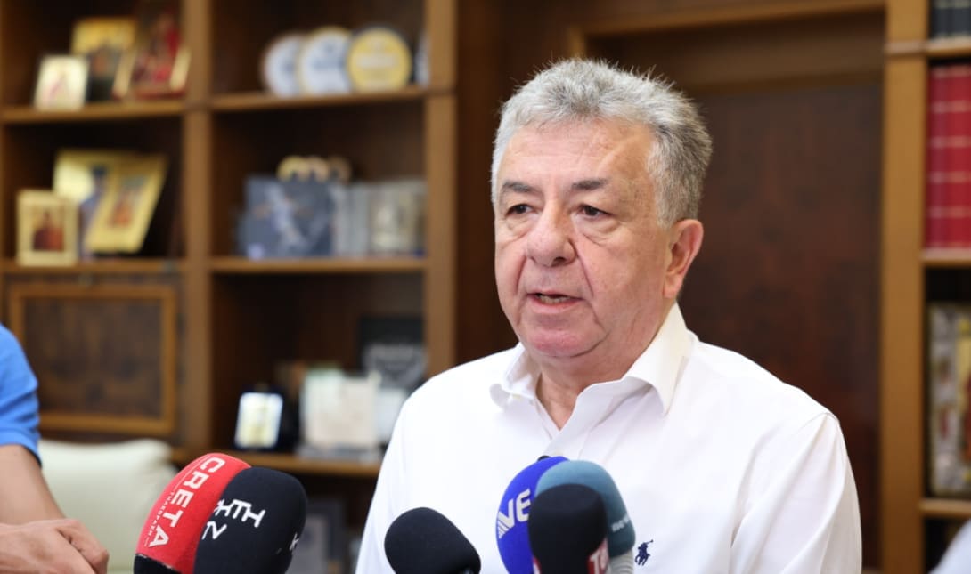 Στ. Αρναουτάκης: «Όλα τα δείγματα που έχουν ελεγχθεί αυτές τις μέρες είναι αρνητικά, όμως δεν εφησυχάζουμε»
