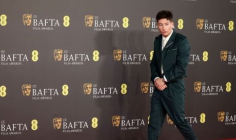 Ο Μπάρι Κίογκαν στο καστ της ταινίας «Peaky Blinders»