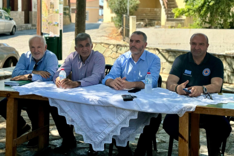 Μανόλης Χνάρης