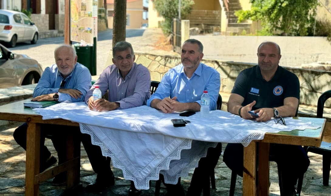 Μανόλης Χνάρης