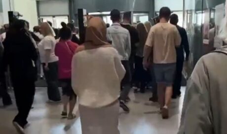 Ρωσία: Ξαφνική εκκένωση εμπορικού κέντρου στη Μόσχα