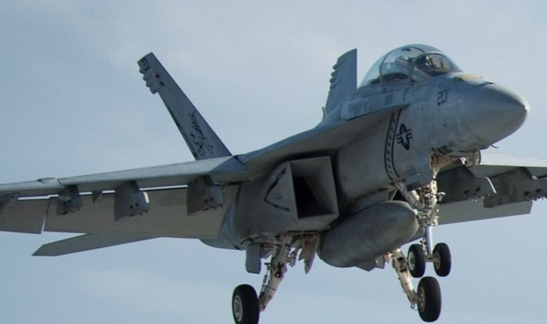 Συνετρίβη ουκρανικό F-16, σύμφωνα με την WSJ