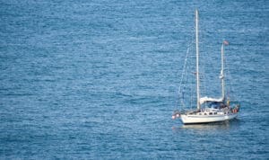 Τουρκικό πολεμικό πλοίο παρενόχλησε ελληνικό πλοίο πόντισης καλωδίου ανάμεσα από Αμοργό – Αστυπάλαια