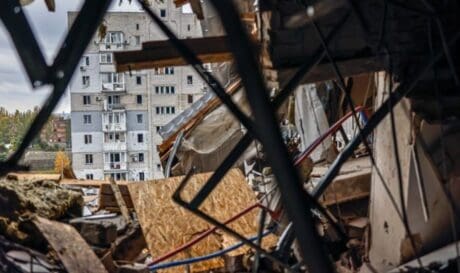 Ουκρανία: Συνεχίζει την προέλαση στο Κουρσκ – Ανασυντάσσεται ο ρωσικός στρατός, απομακρύνεται ο πληθυσμός