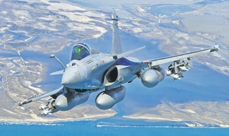 Δύο μαχητικά αεροσκάφη Rafale συγκρούστηκαν στον αέρα