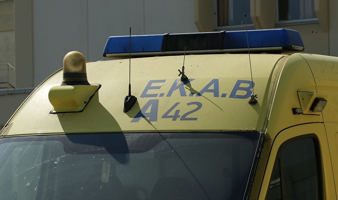 εκαβ ασθενοφόρο