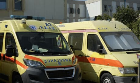 εκαβ ασθενοφόρο