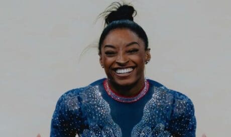 simone-biles σιμόν μπάιλς