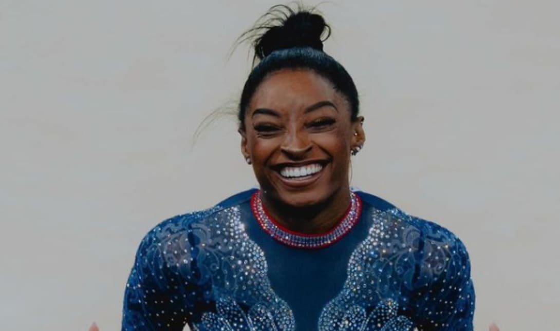 simone-biles σιμόν μπάιλς