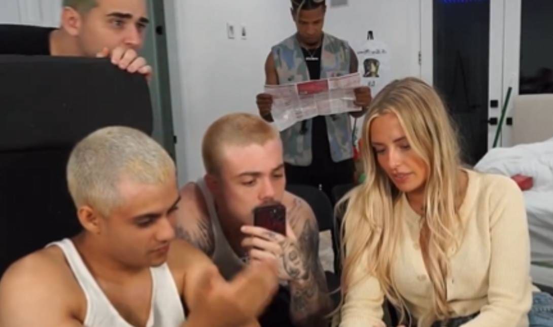 Μοντέλο του OnlyFans έδειξε σε stream το απίστευτο ποσό που έβγαλε από την πλατφόρμα μέσα σε τρία χρόνια (vid)