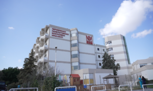 Σοβαρά προβλήματα υποστελέχωσης στην σίτιση του ΠαΓΝΗ – Ένας μάγειρας σε κάθε βάρδια