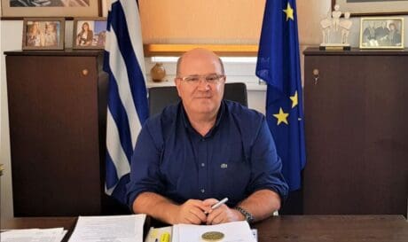 Μπελαδακης
