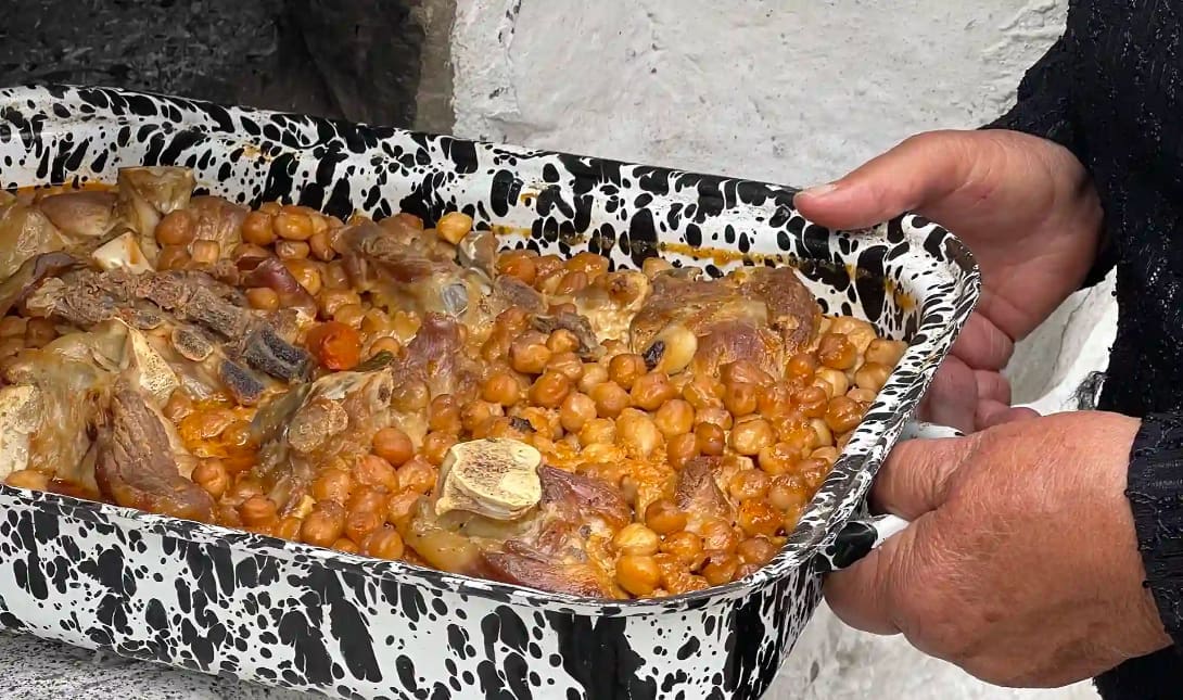 κατσίκα ρεβύθια