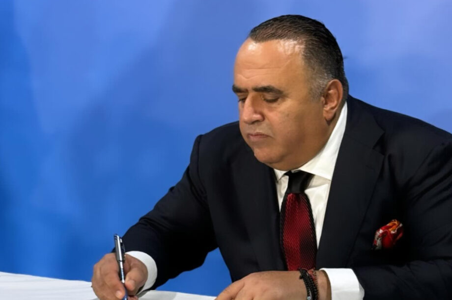 Μανώλης Σφακιανάκης