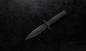 Τρόμος για ανήλικες: 48χρονος τις κυνήγησε με μαχαίρι!