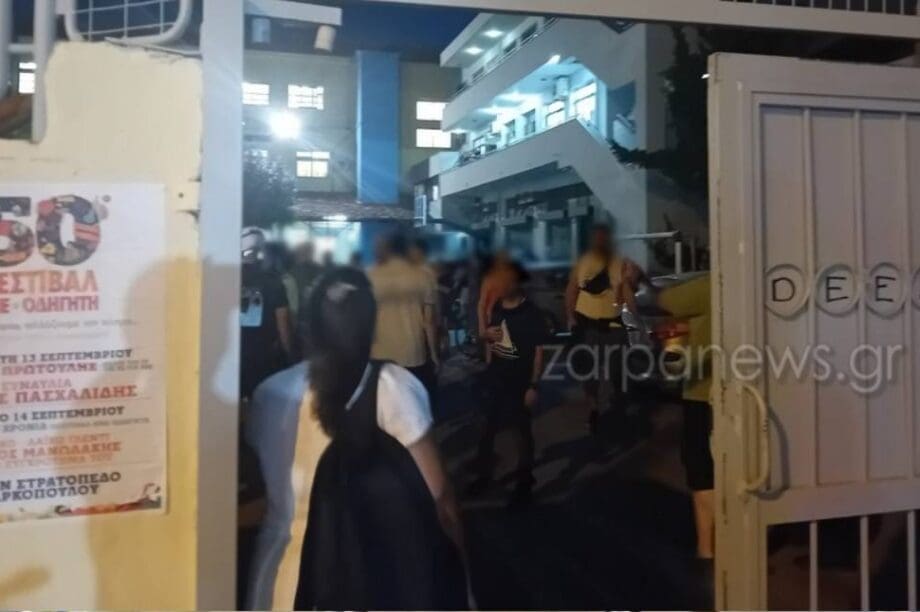 Χανιά: Μαχαιρώματα έξω από σχολείο - Τραυματίστηκε ένας μαθητής