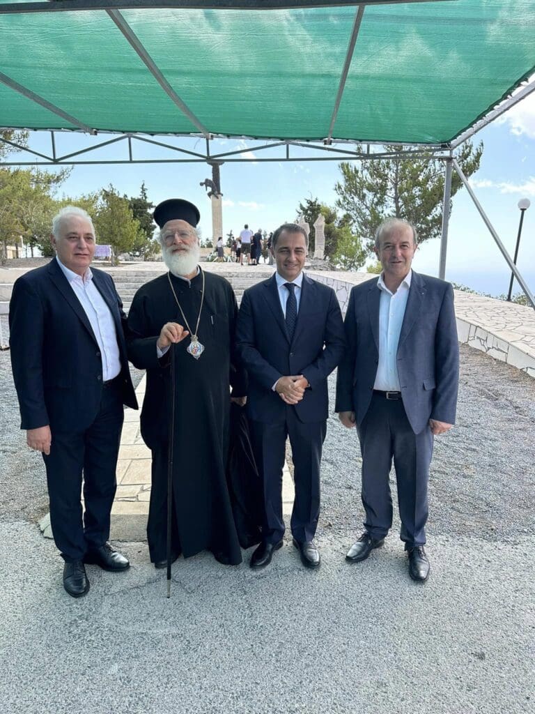 Μαξιμος Σενετακης