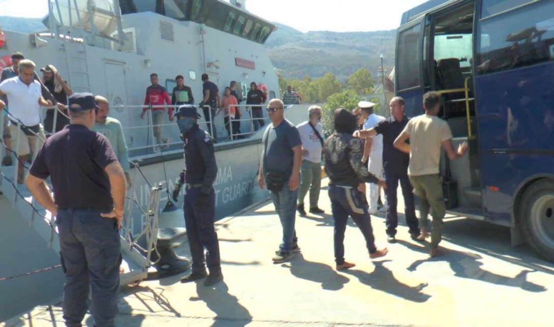 μετανάστες