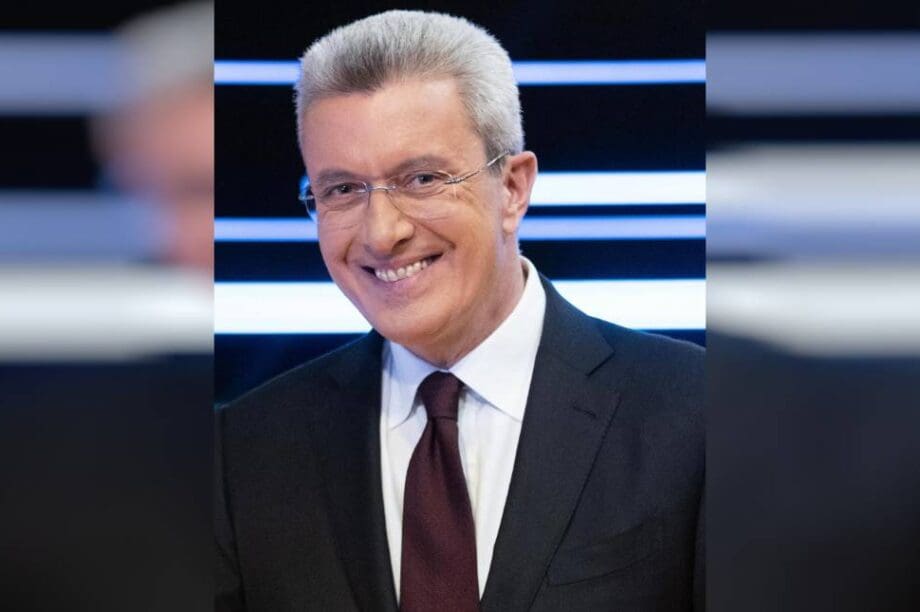 Νίκος Χατζηνικολάου