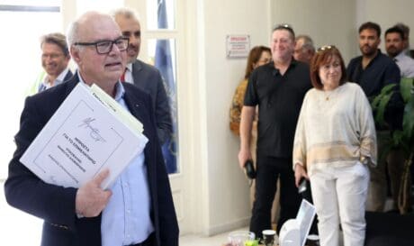 Μανώλης Αλιφιεράκης