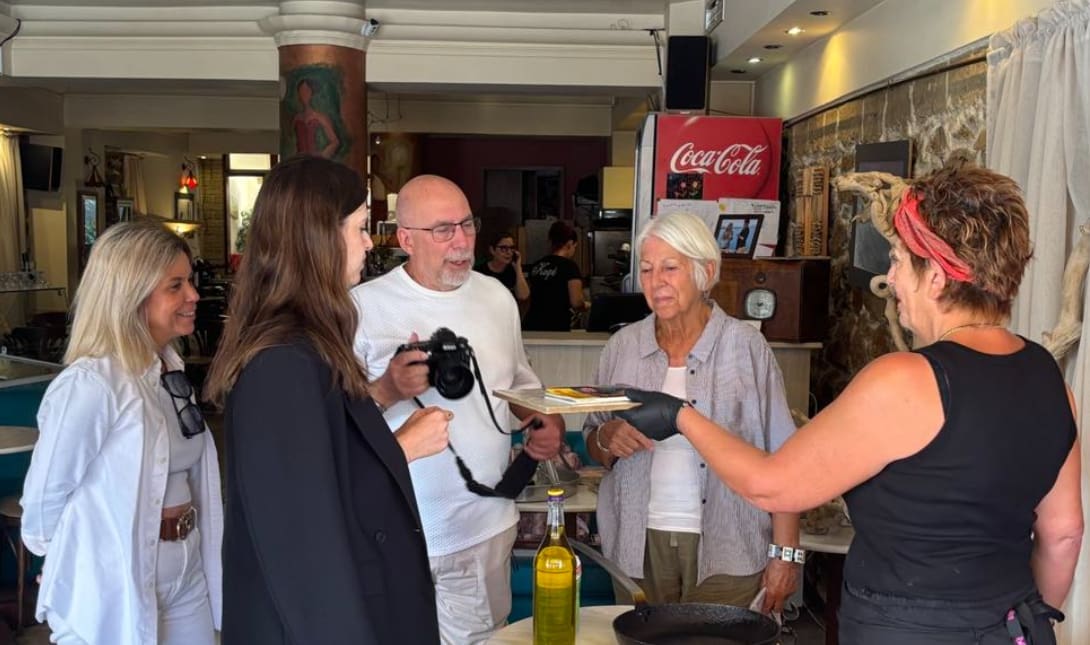 food journalists