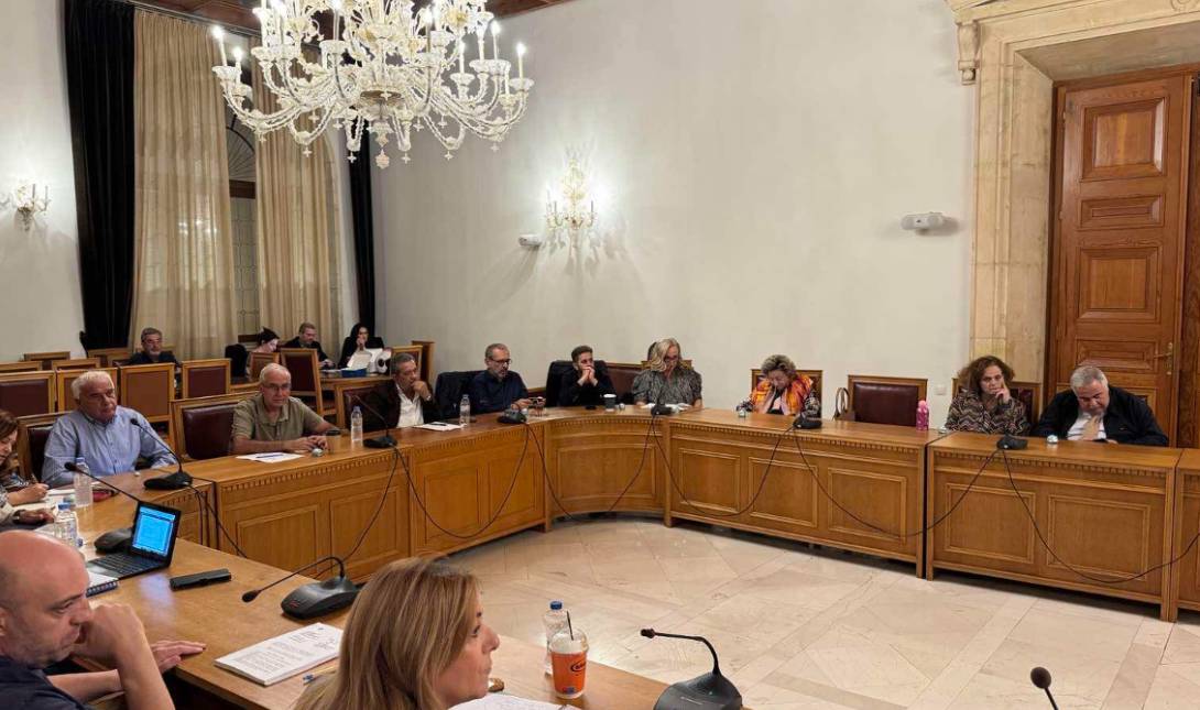 δημοτικο συμβουλιο
