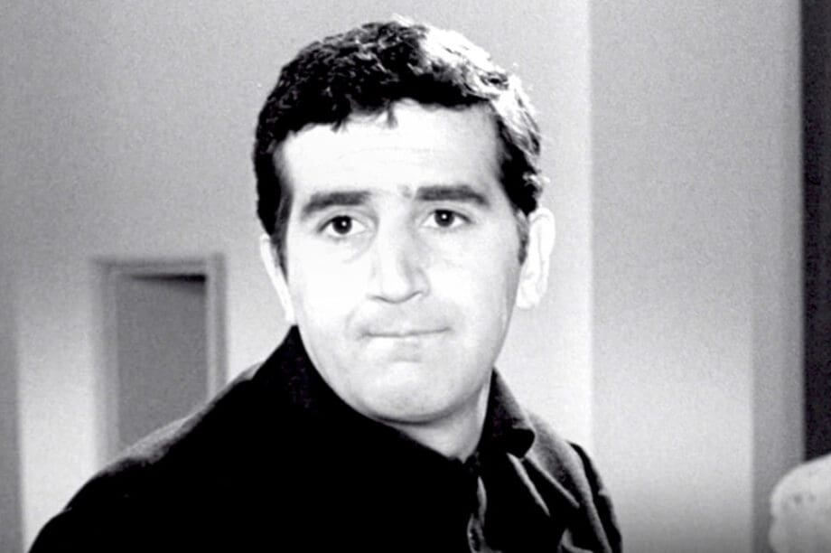 Γιώργος Κωνσταντίνου