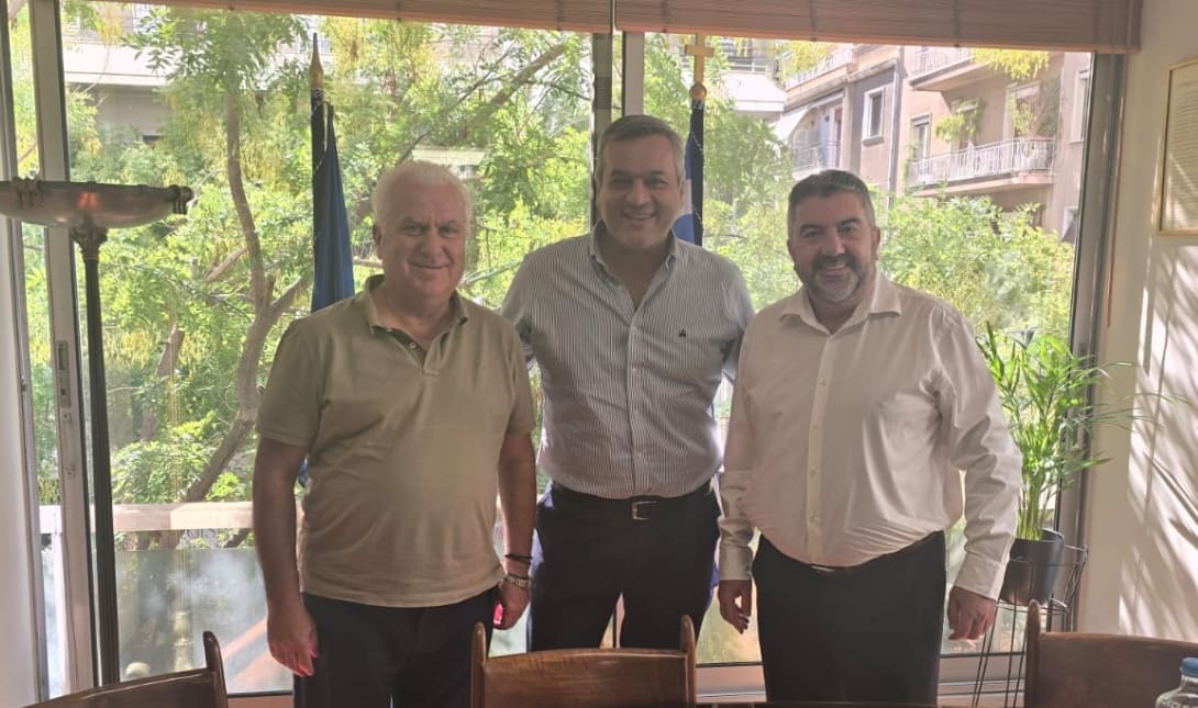 Μαμουλακης