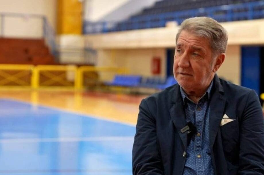 Μανώλης Παπακαλιάτης