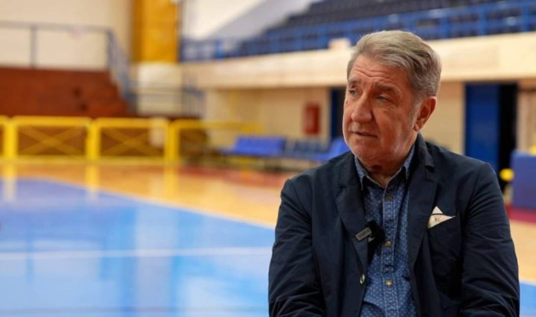 Μανώλης Παπακαλιάτης