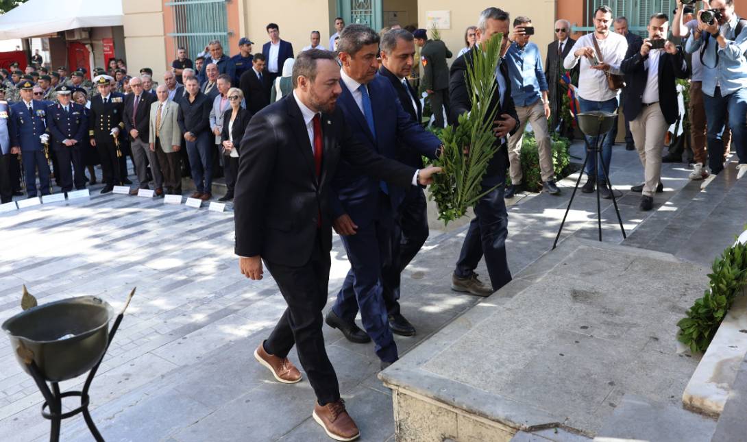 Φραγκίσκος Παρασύρης