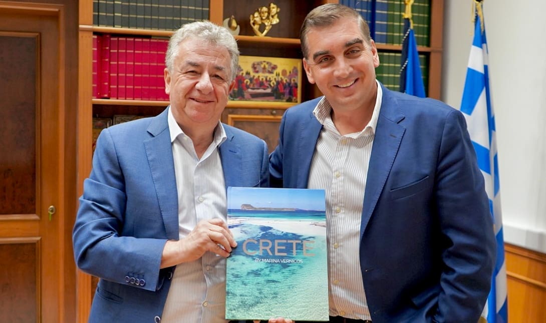 περιφερειαρχης κρητης
