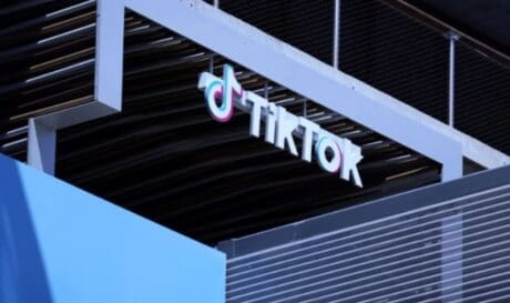 τικ τοκ