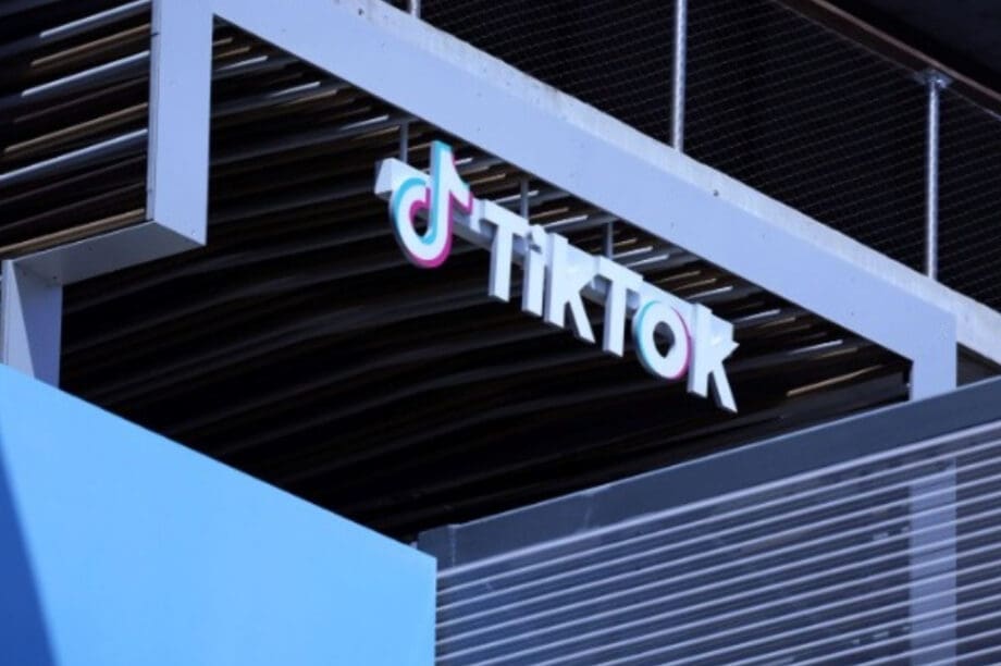 τικ τοκ