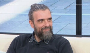 Ο Σωτήρης Τσαφούλιας επιστρέφει στην τηλεόραση με σειρά 60 επεισοδίων