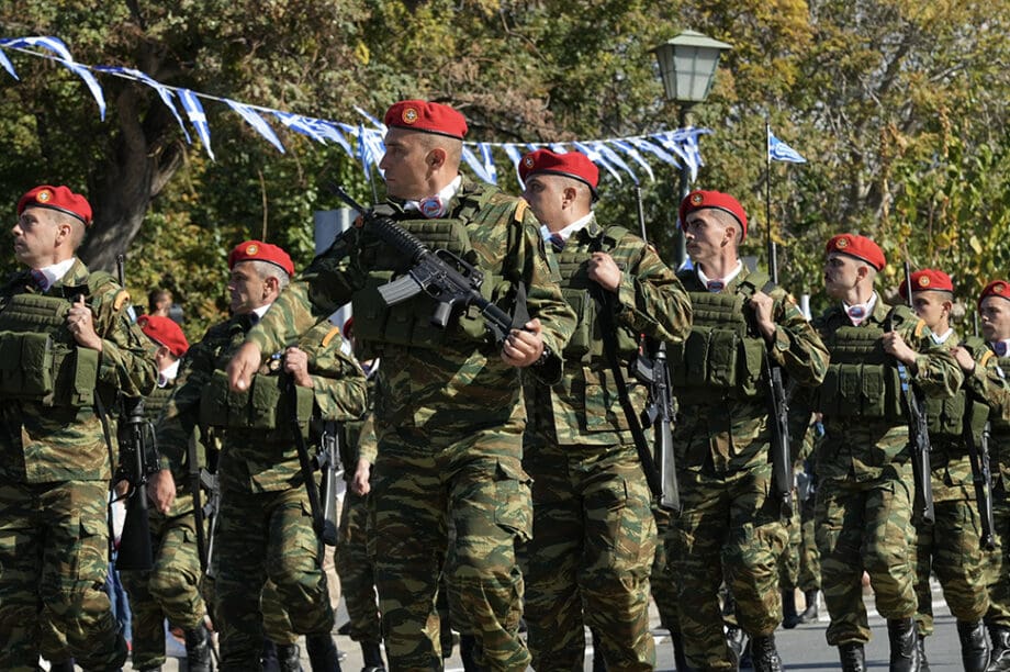 παρελαση 28 οκτωβριου ηρακλειο