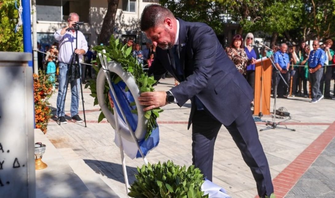 Νικος Χαρδαλιας