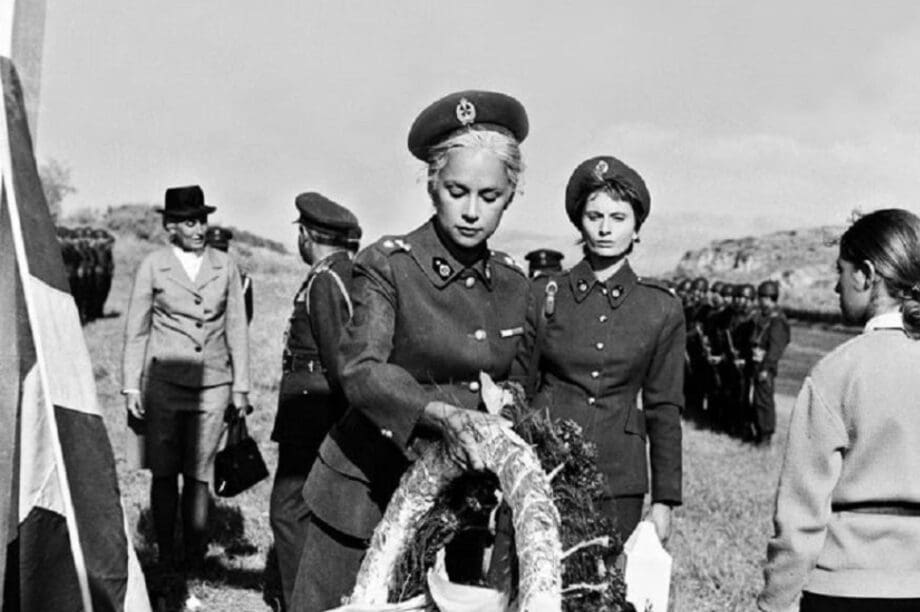 υπολοχαγός Νατάσα