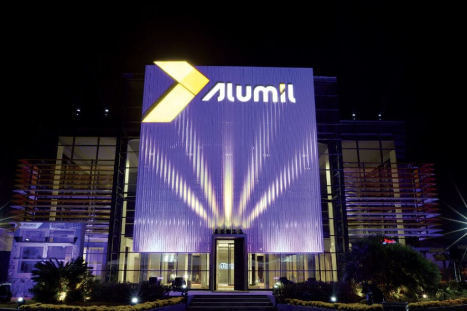 Alumil
