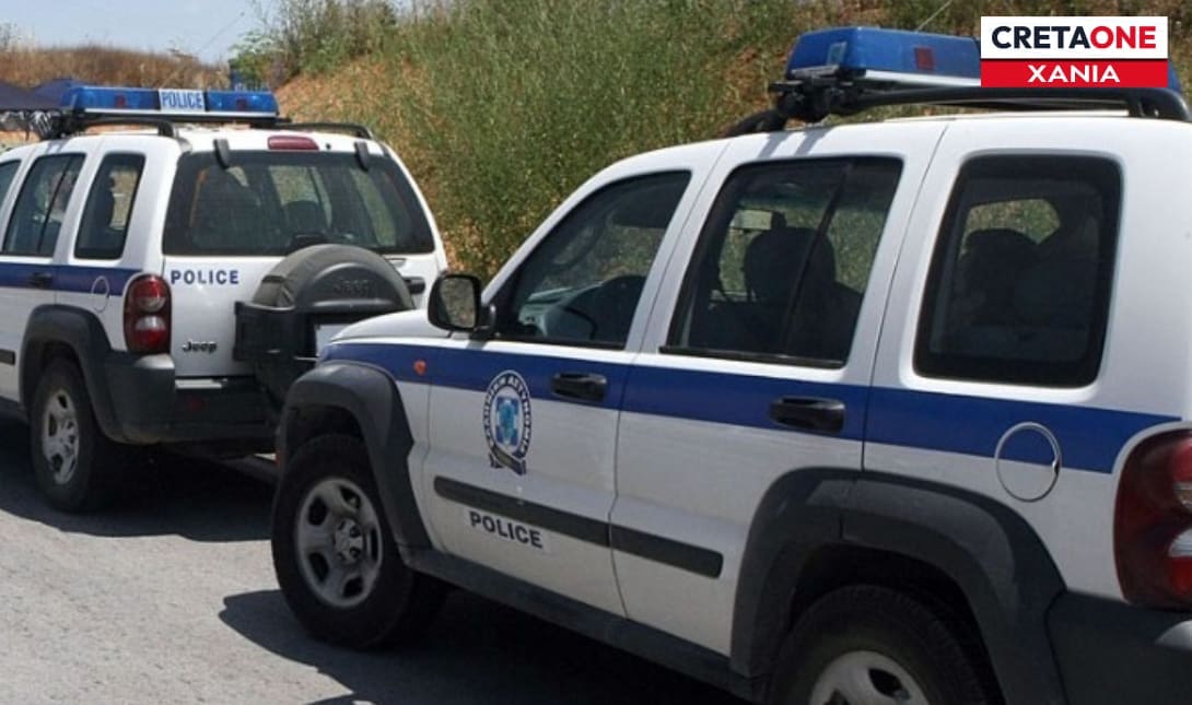 Αστυνομία Θρίλερ στη Βούλα: Νεκρή γυναίκα έξω από απόκρημνη σπηλιά