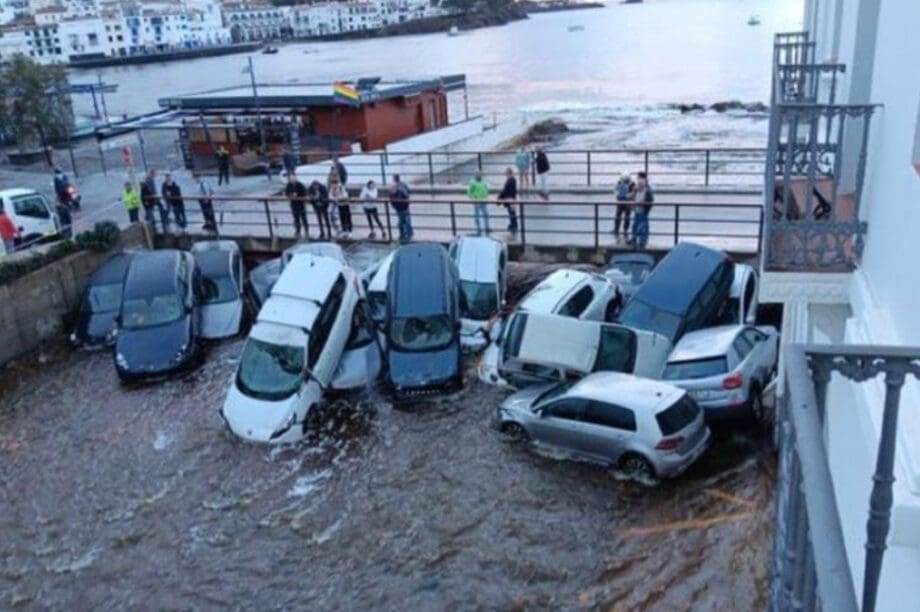 ΠΛΗΜΜΥΡΕΣ ΧΙΡΟΝΑ ΙΣΠΑΝΙΑ