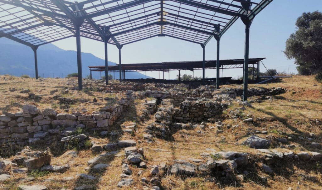 ΜΙΝΩΙΚΟ ΑΝΑΚΤΟΡΟ ΜΟΝΑΣΤΗΡΑΚΙ ΡΕΘΥΜΝΟΥ