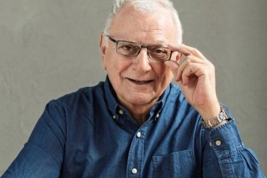 ΚΩΣΤΑΣ ΧΑΡΔΑΒΕΛΑΣ