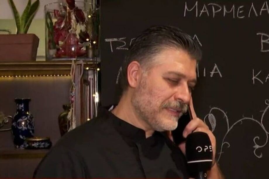Καλλιάνος Κωστάκης μελομακάρονα
