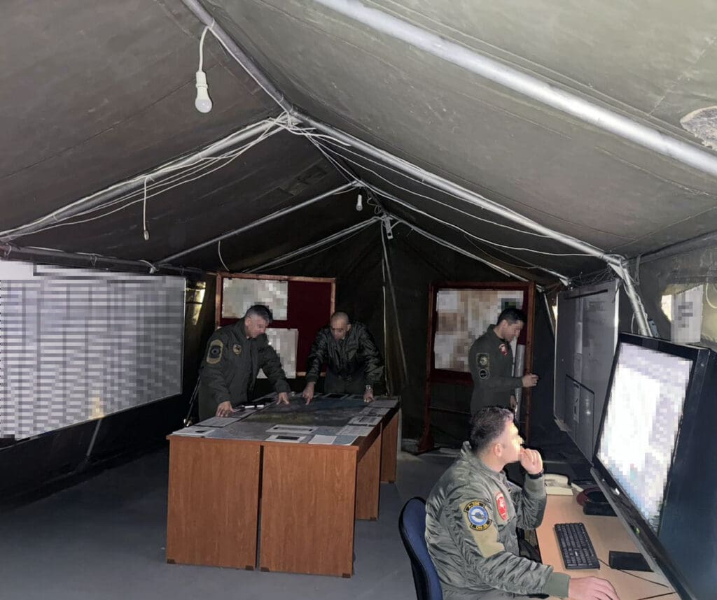 Σχολείο Εναέριας Μάχης και Τακτικής από την Αεροπορία Στρατού