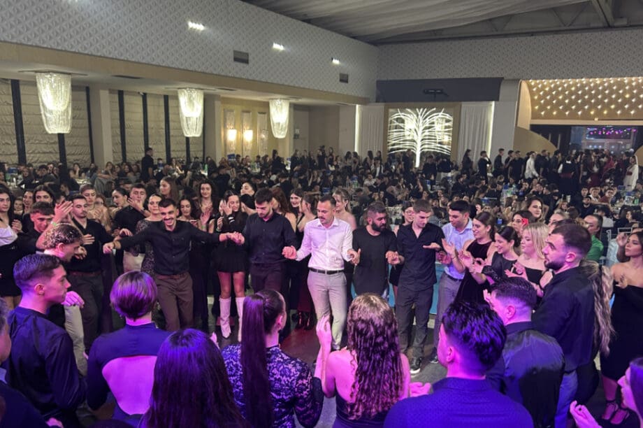 κομοτηνη κρητικο γλεντι