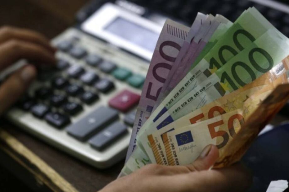 χρηματα οφειλές χρέη συντάξεις συνταξιοδότηση συνταξιούχοι αναδρομικά