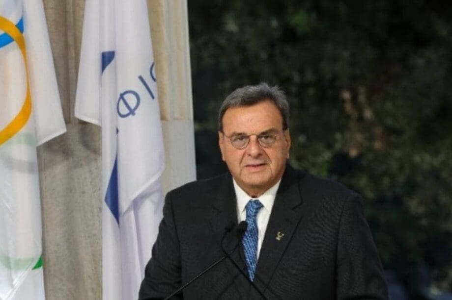 Ισίδωρος Κούβελος