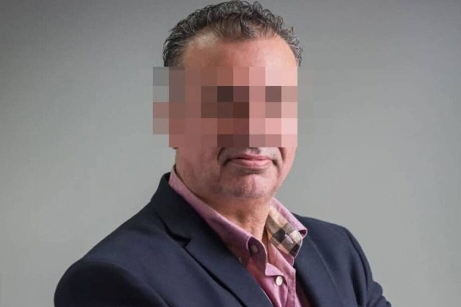 52χρονο καθηγητής στον Άλιμο μαθήτρια